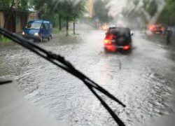 Flooded roads and neighbourhoods in North Sydney at risk of plumbing problems