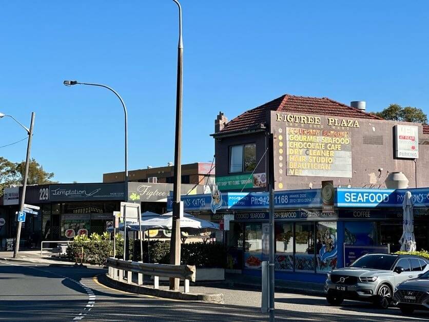 Commercial area with view of seafood restaurant and café in Lane Cove, Figtree Plaza. Service area for regular and emergency plumbing by Gladesville Plumbing Services.